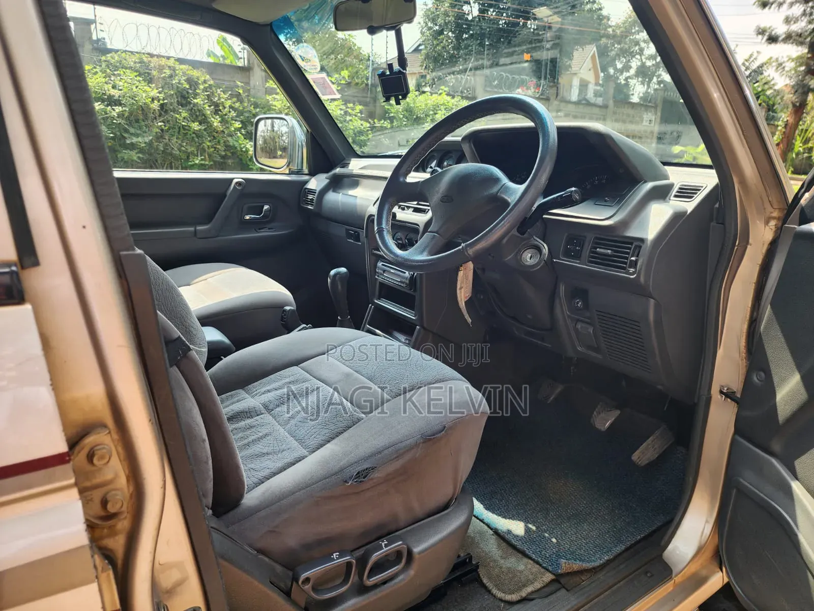 Mitsubishi Pajero 2004 Brown