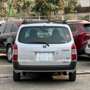 Toyota Probox 2020 Silver