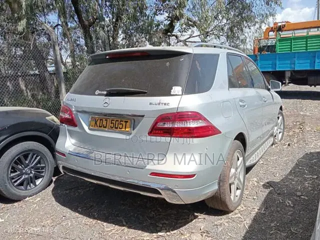 Mercedes-Benz M Class 2013 Silver