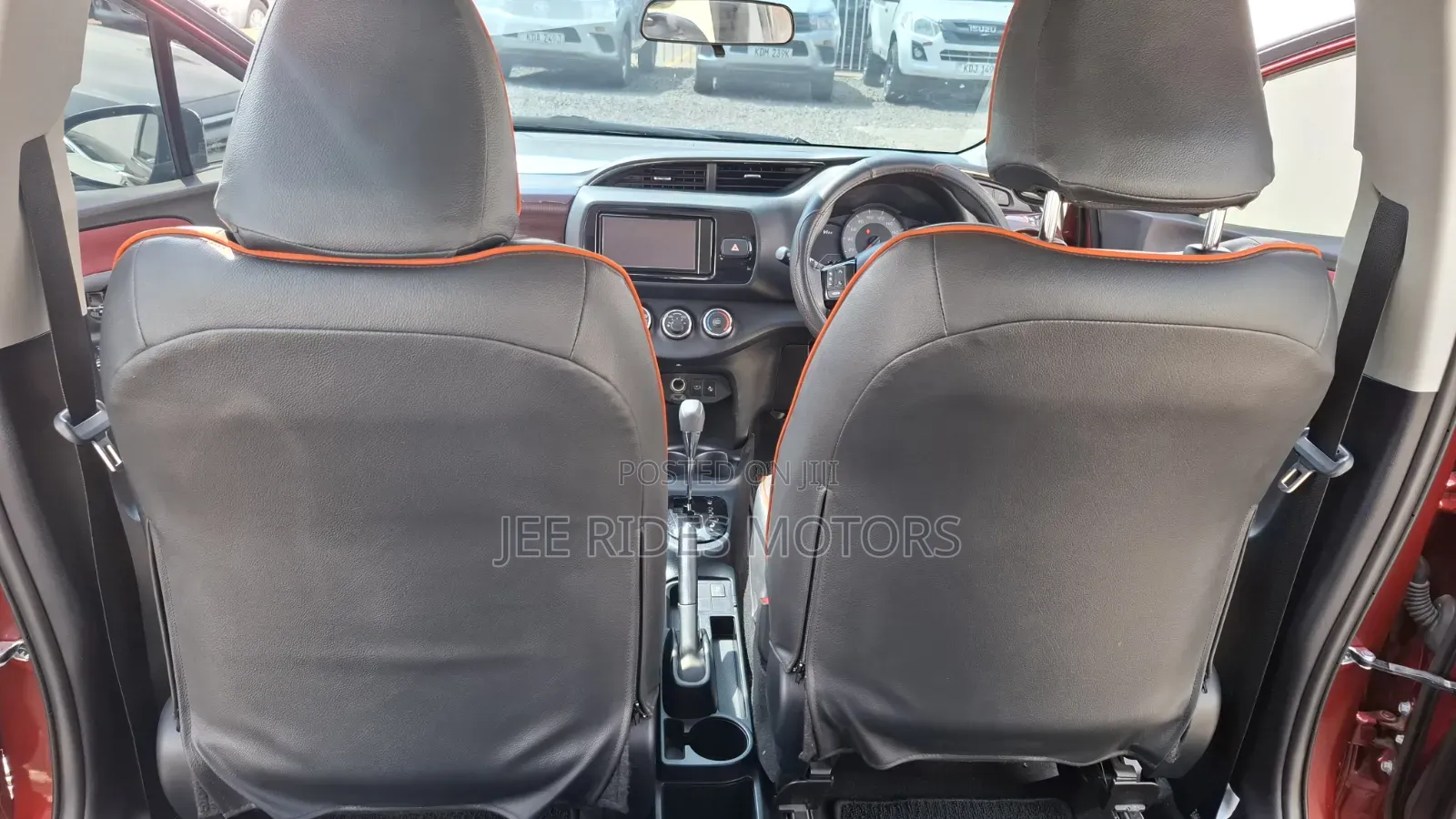 Toyota Vitz 2018 Red