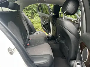 Mercedes-Benz C200 2016 White