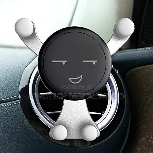Universal Gravity Car Phone Holder - thumbnail 2