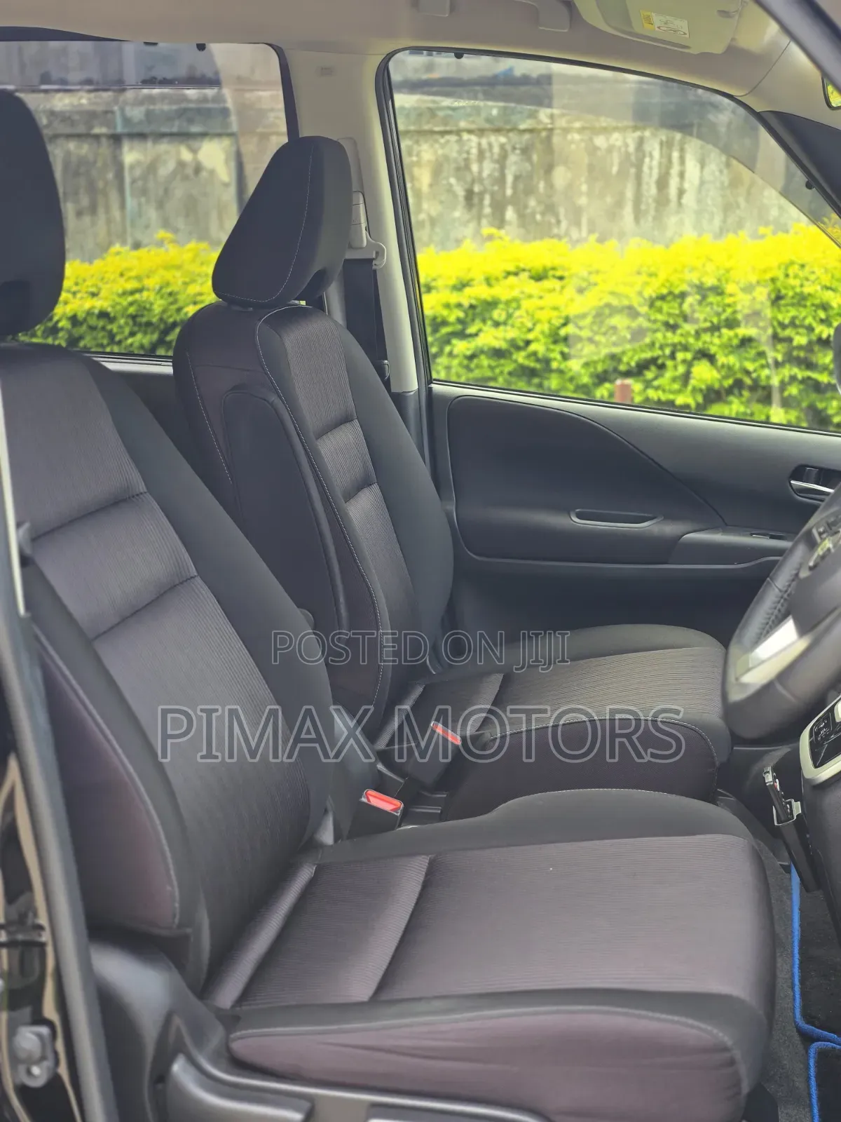 Nissan Serena 2019 Black