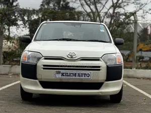 Toyota Succeed 2020 White
