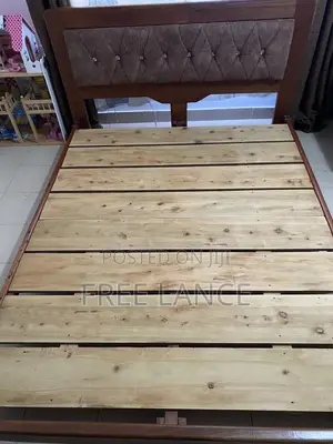 Hardwood Bed for Sale 5x6 in Good Condition