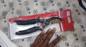 Pruning Shears