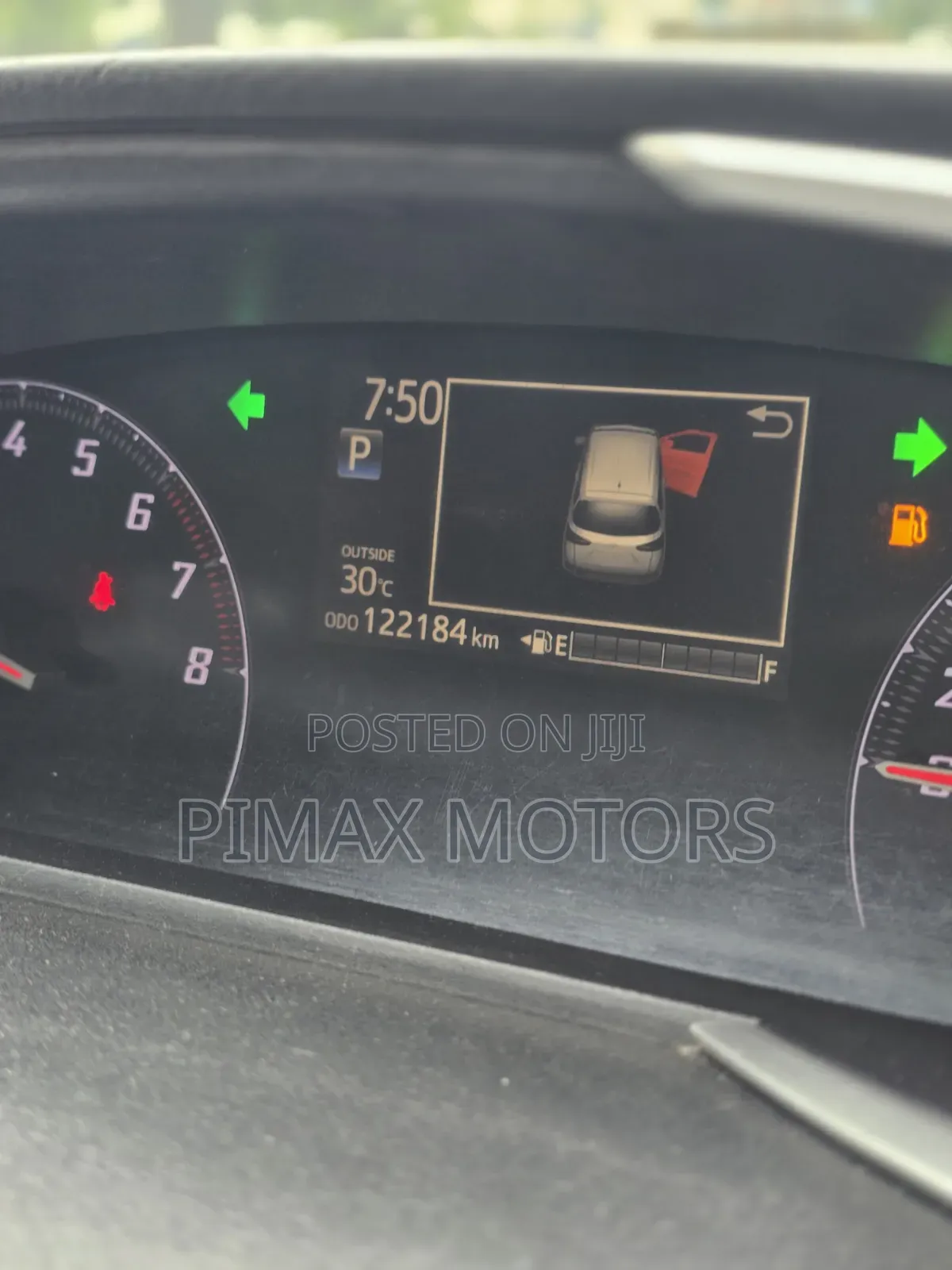 Toyota Sienta 2019 Beige