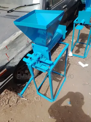 Manual Charcoal Briquette