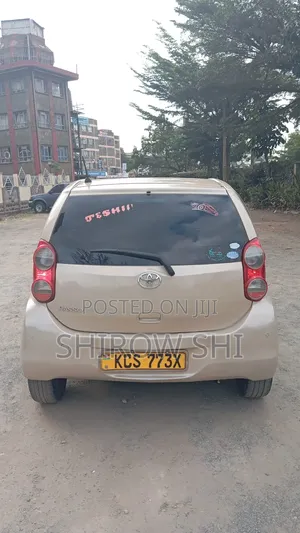 Toyota Passo 2011 Beige
