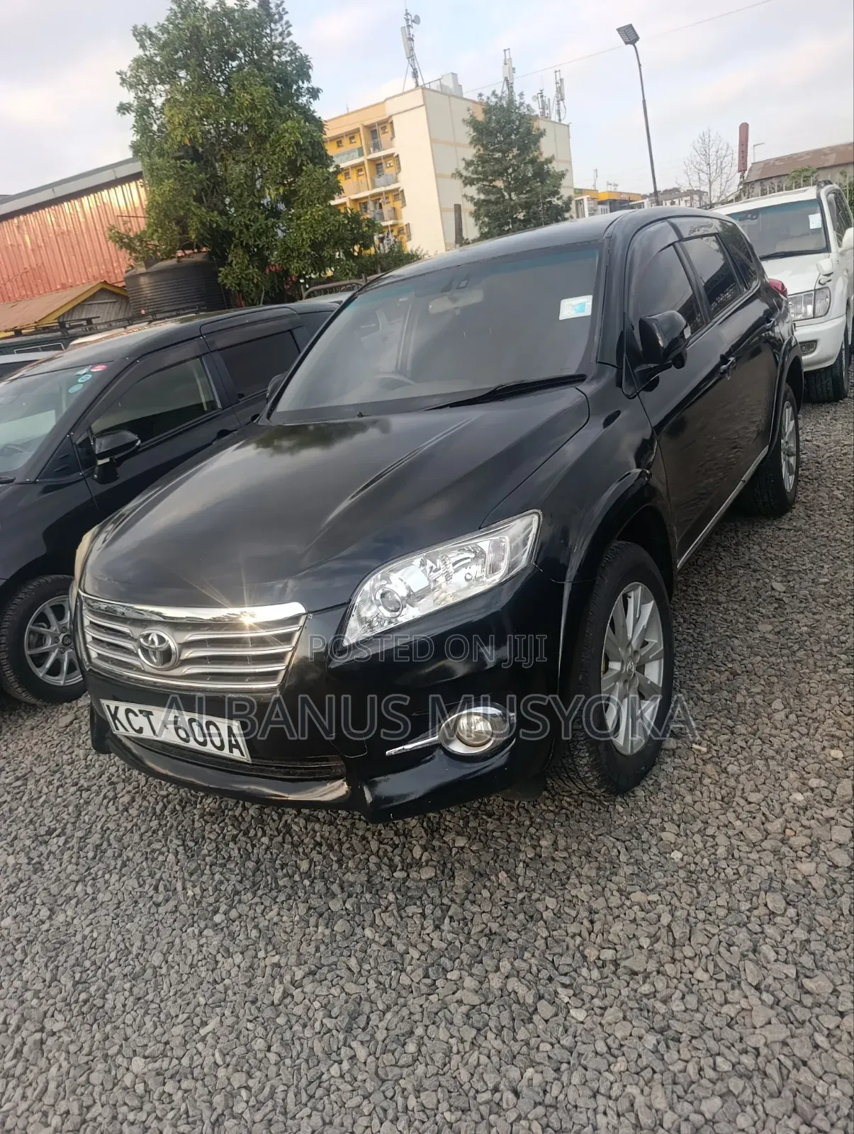 Toyota Vanguard 2011 Black
