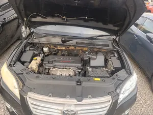 Toyota Vanguard 2011 Black