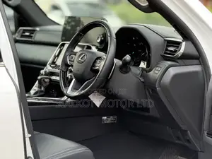 Lexus LX 600 2022 White