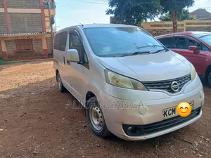 Nissan NV200 2010 Silver