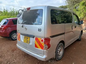 Nissan NV200 2010 Silver