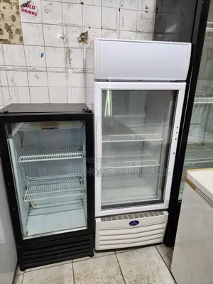 Showcase Medium One Door Fridge 100litres
