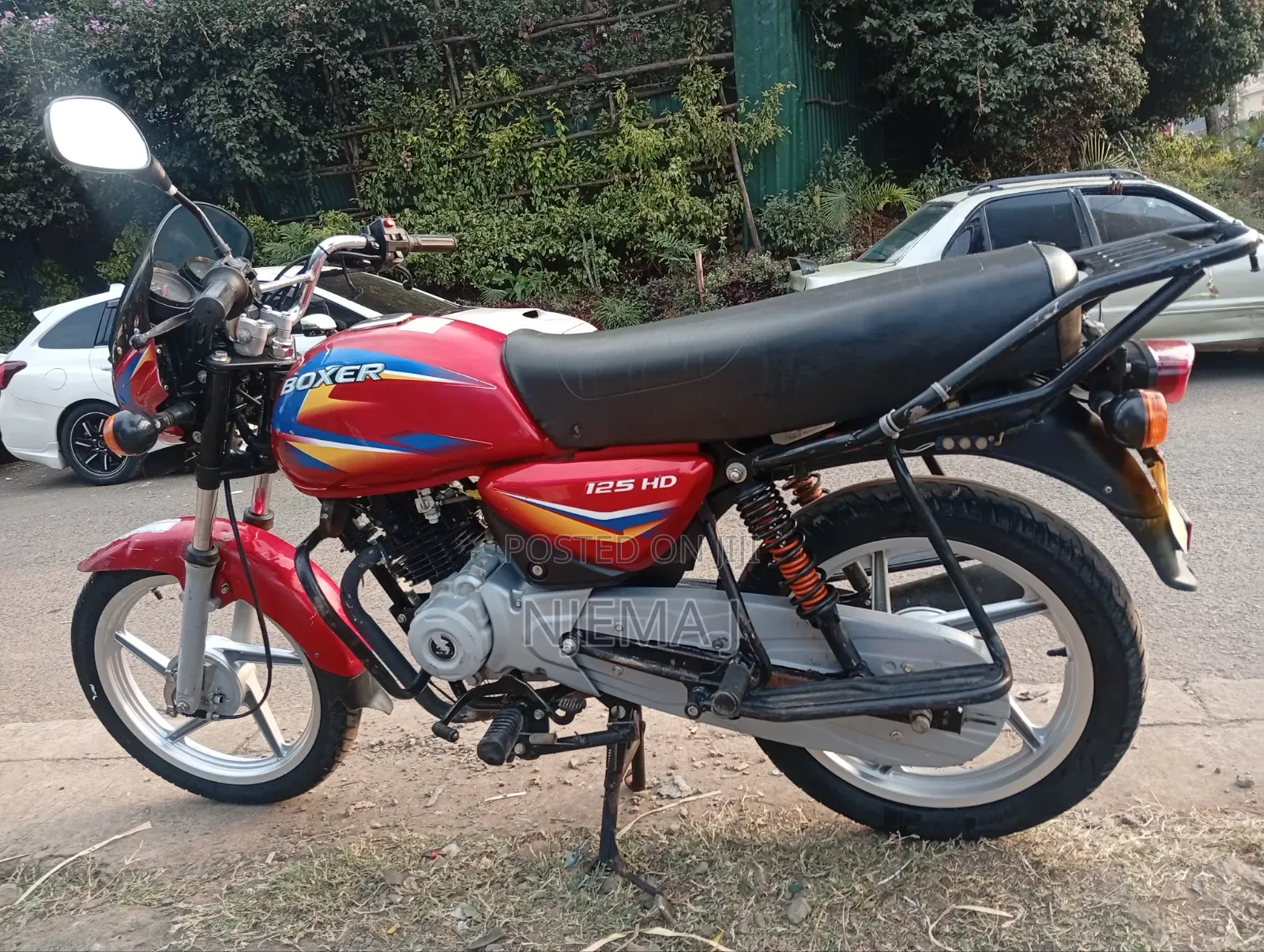 Bajaj Boxer 2025 Red