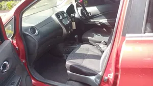 Nissan Note 2015 Red