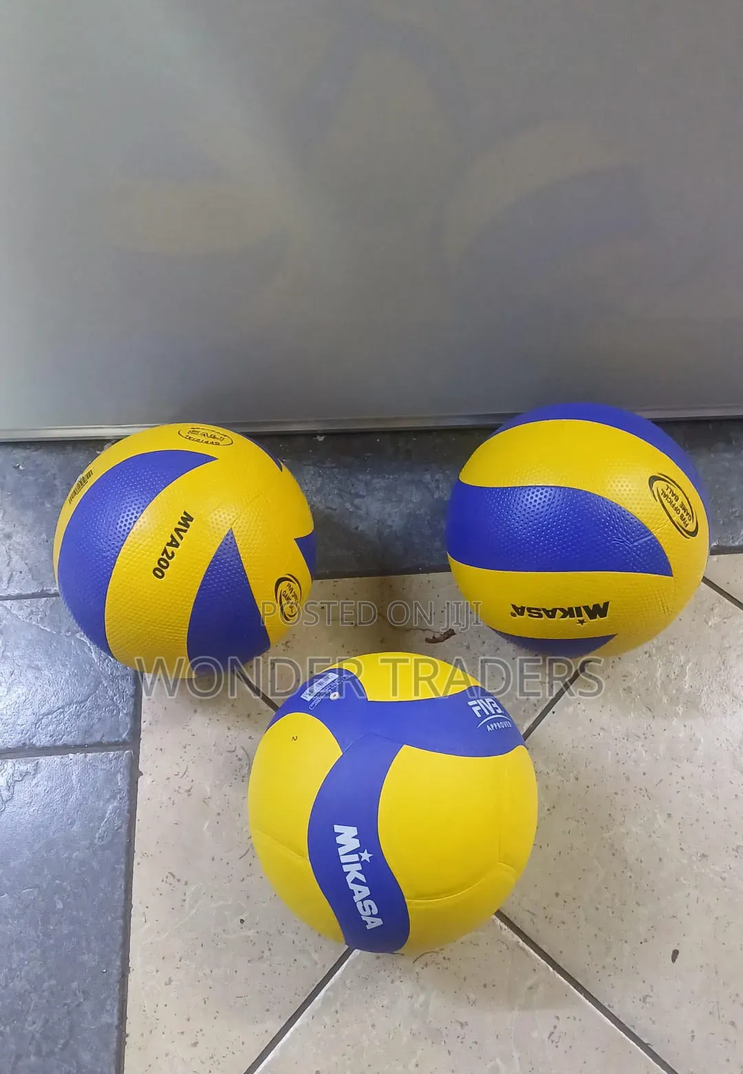 Mikasa V200w Volleyball