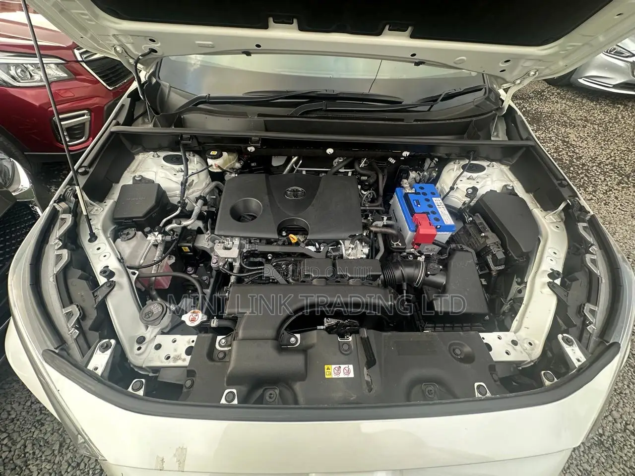 Toyota RAV4 Limited AWD 2020 White