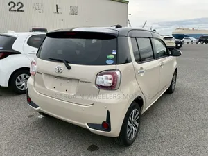 Toyota Passo 2019 Beige