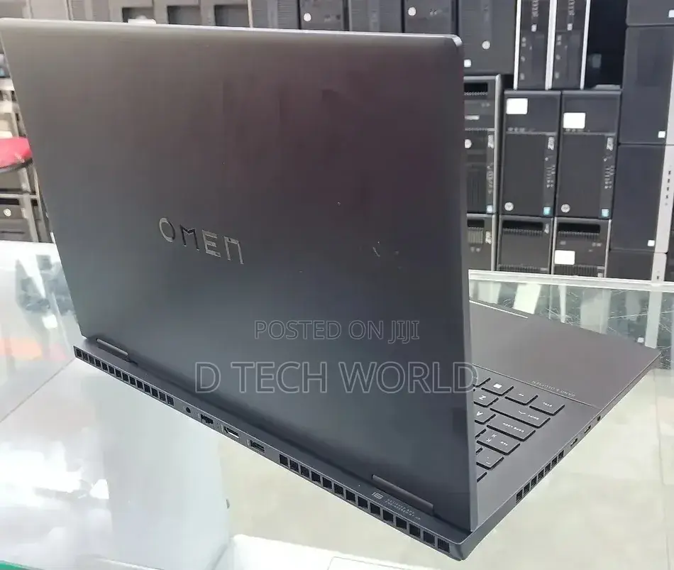 New Laptop HP Omen 16 16GB Intel Core i7 SSD 512GB
