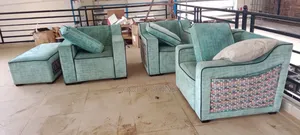 Seats Vacuum and Cleaning
