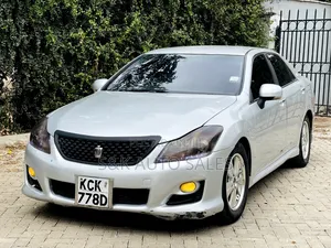Toyota Crown 2008 Silver