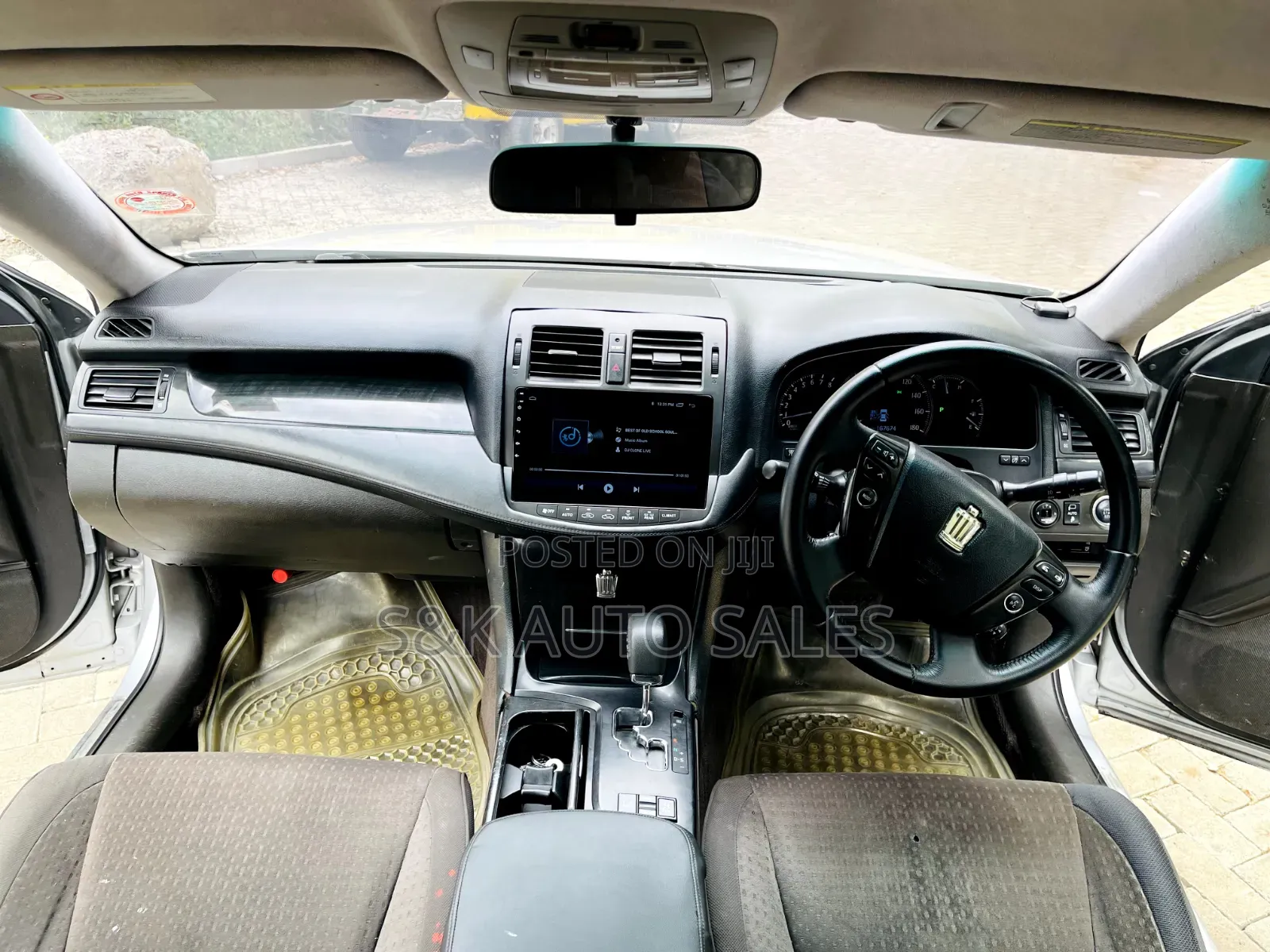 Toyota Crown 2008 Silver
