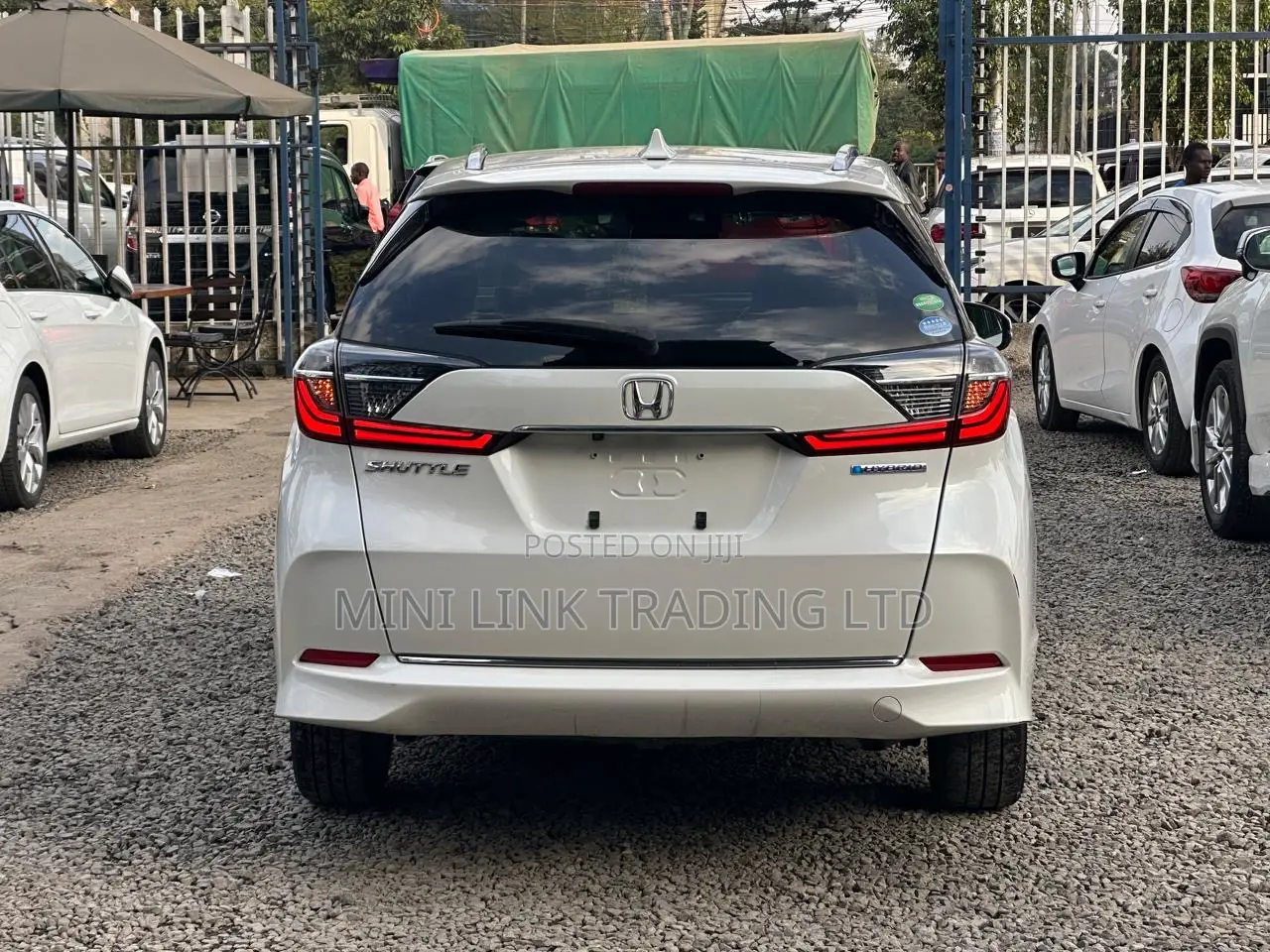 Honda Fit Shuttle 1.5 Hybrid 2WD 2019 White