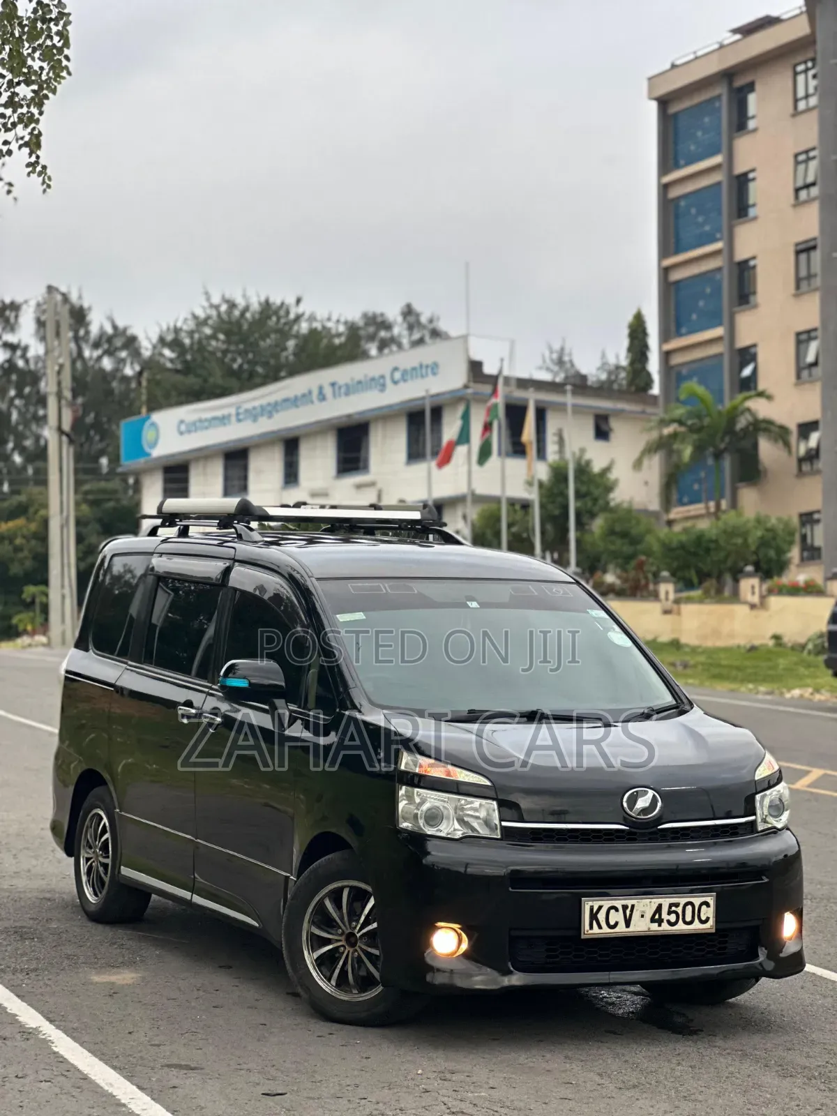 Toyota Noah 2012 Black