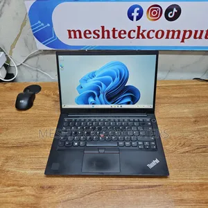 Laptop Lenovo ThinkPad E14 Gen 4 8GB Intel Core i5 SSD 512GB