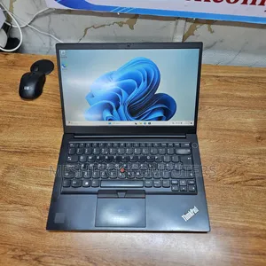 Laptop Lenovo ThinkPad E14 Gen 4 8GB Intel Core i5 SSD 512GB
