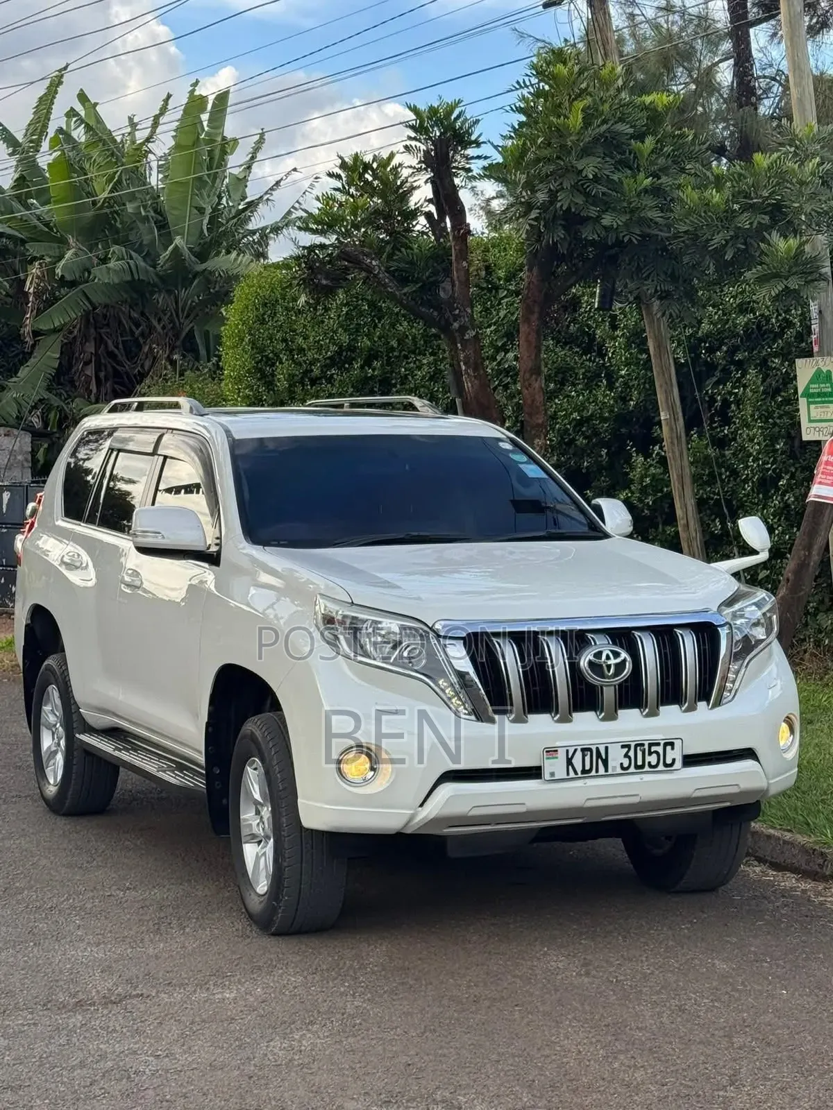 Toyota Land Cruiser 2016 White