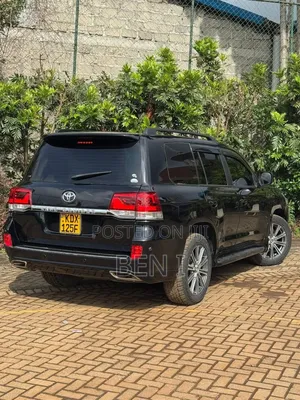 Toyota Land Cruiser 2009 Black