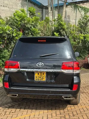 Toyota Land Cruiser 2009 Black