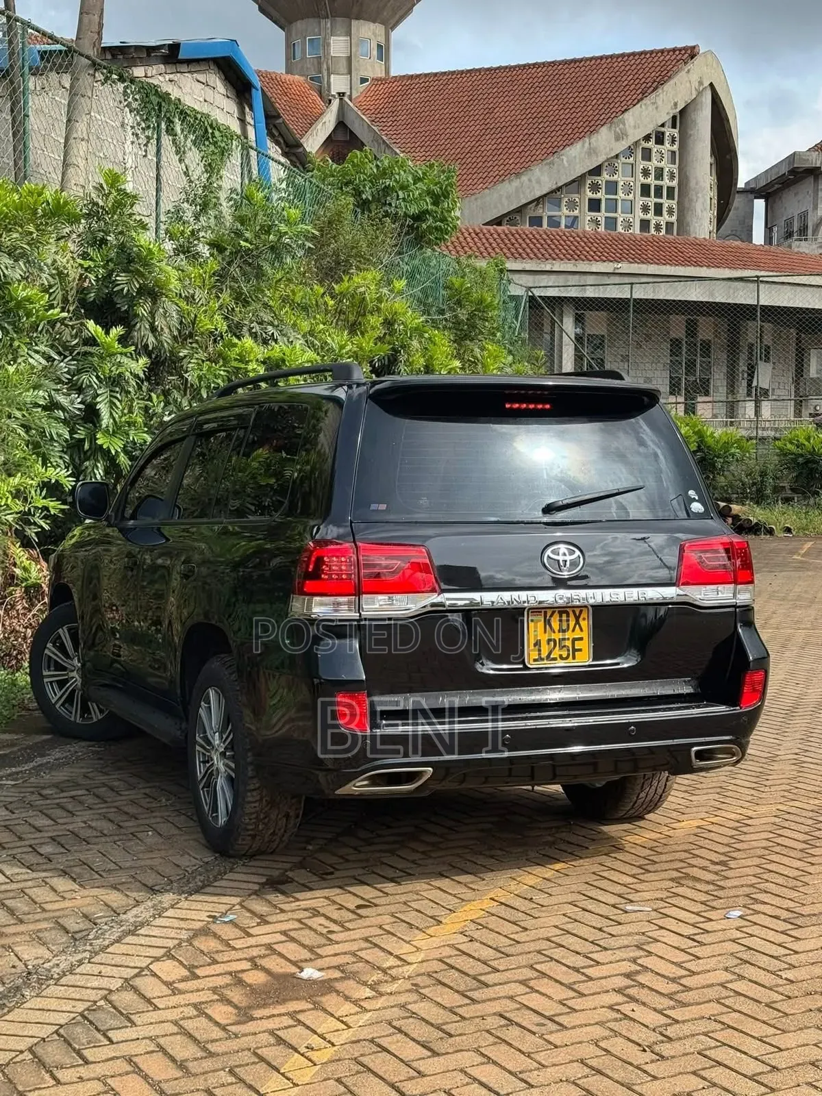 Toyota Land Cruiser 2009 Black