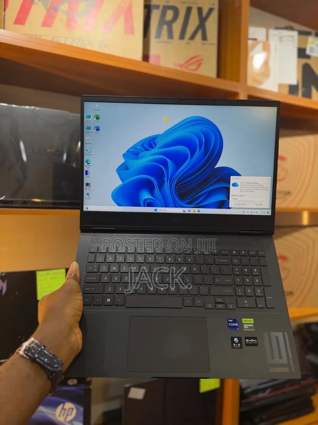 Laptop HP Omen 16 16GB Intel Core i9 SSD 1T - thumbnail 2