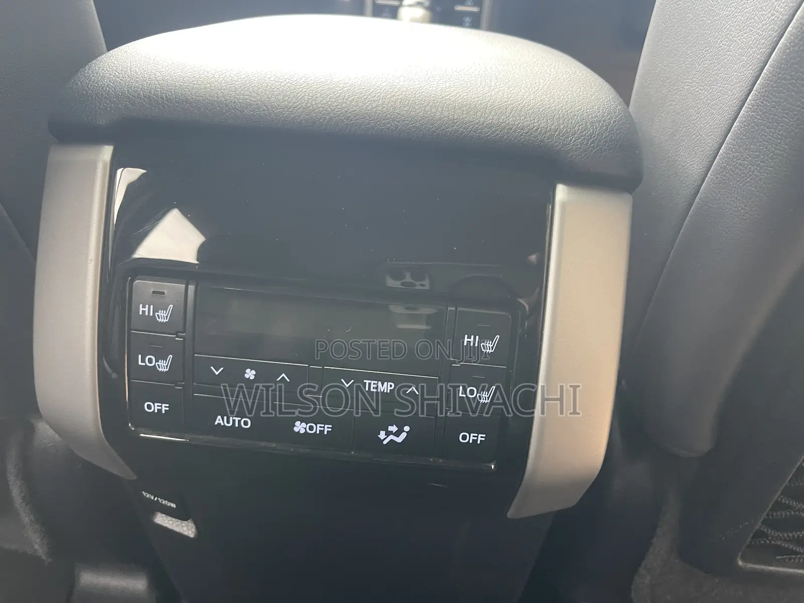 Toyota Land Cruiser Prado 2018 Silver