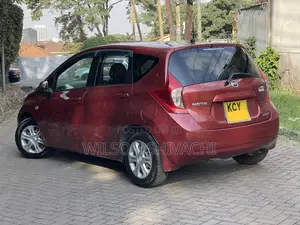 Nissan Note 2013 Red