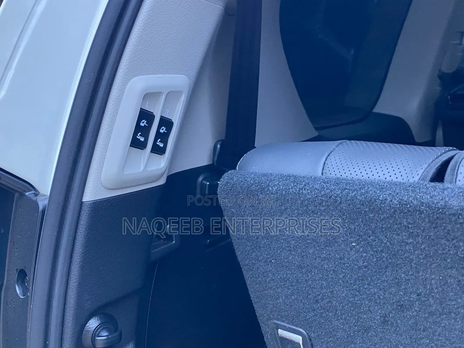 Toyota Land Cruiser Prado 2021 White