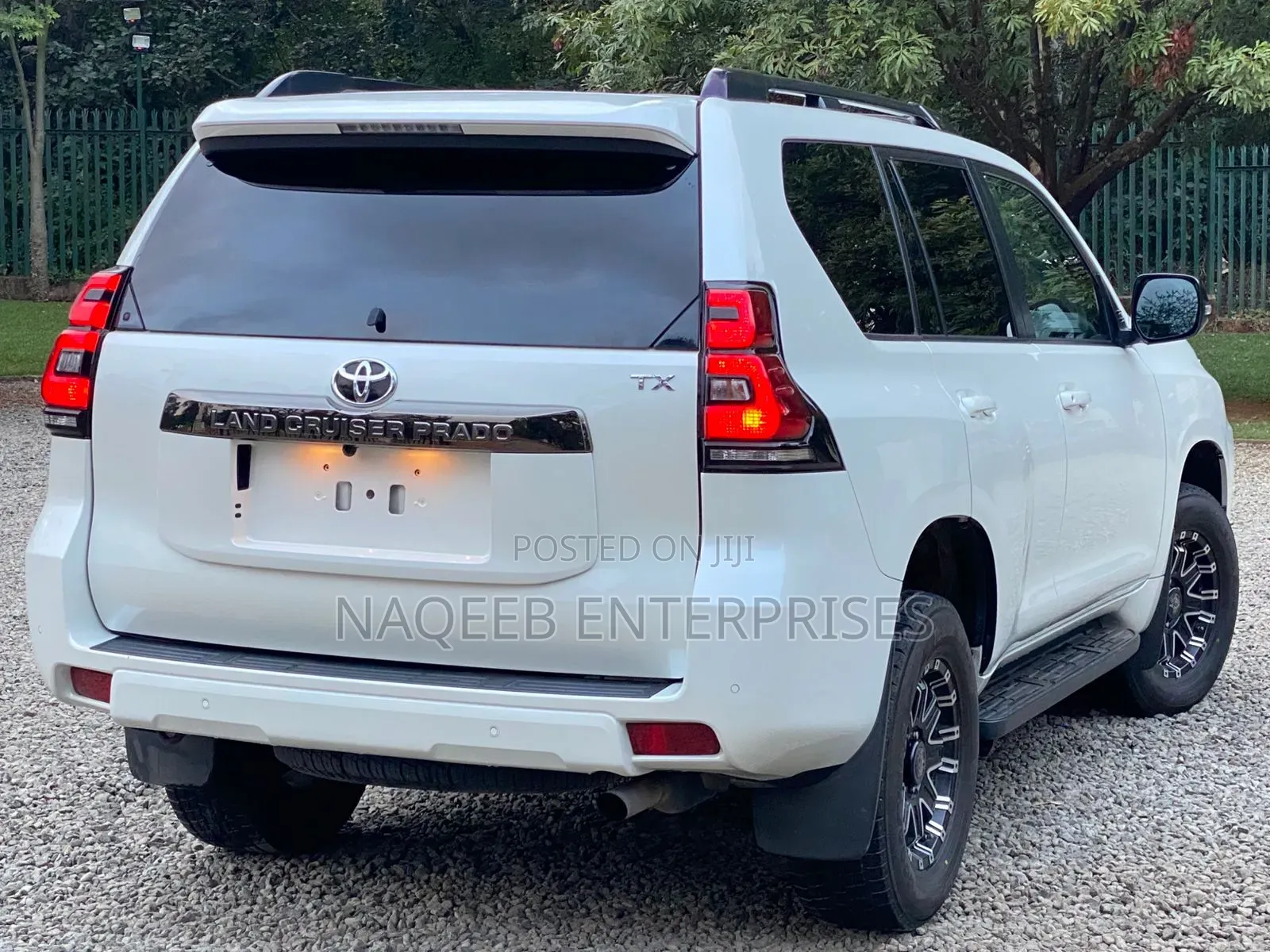 Toyota Land Cruiser Prado 2021 White