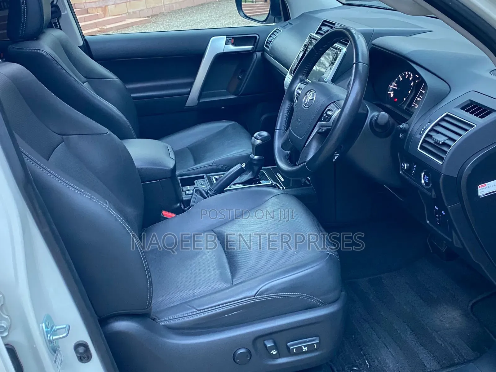 Toyota Land Cruiser Prado 2021 White
