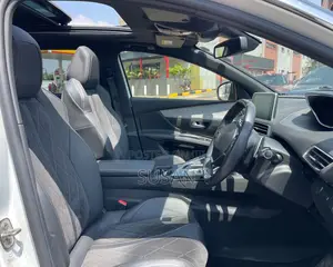 Peugeot 5008 1.6 BlueHDi 120 GT Line 2018 White