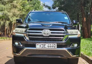 Toyota Land Cruiser Prado 2016 Black