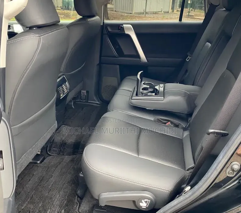 Toyota Land Cruiser Prado 2020 Black