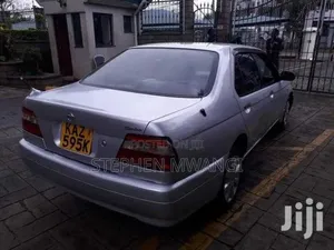Nissan FB15 2000 Silver