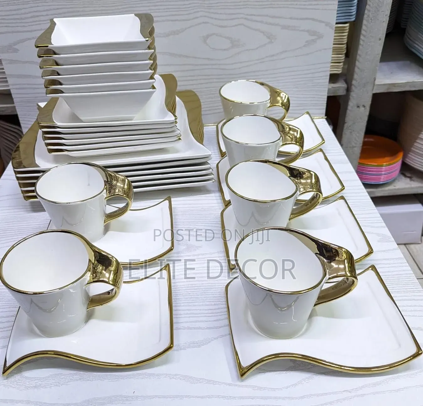 Gold Wavy 30pcs Luxury Dinner Set