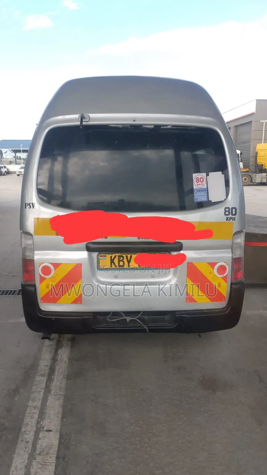 Toyota Grand HiAce 2011 White