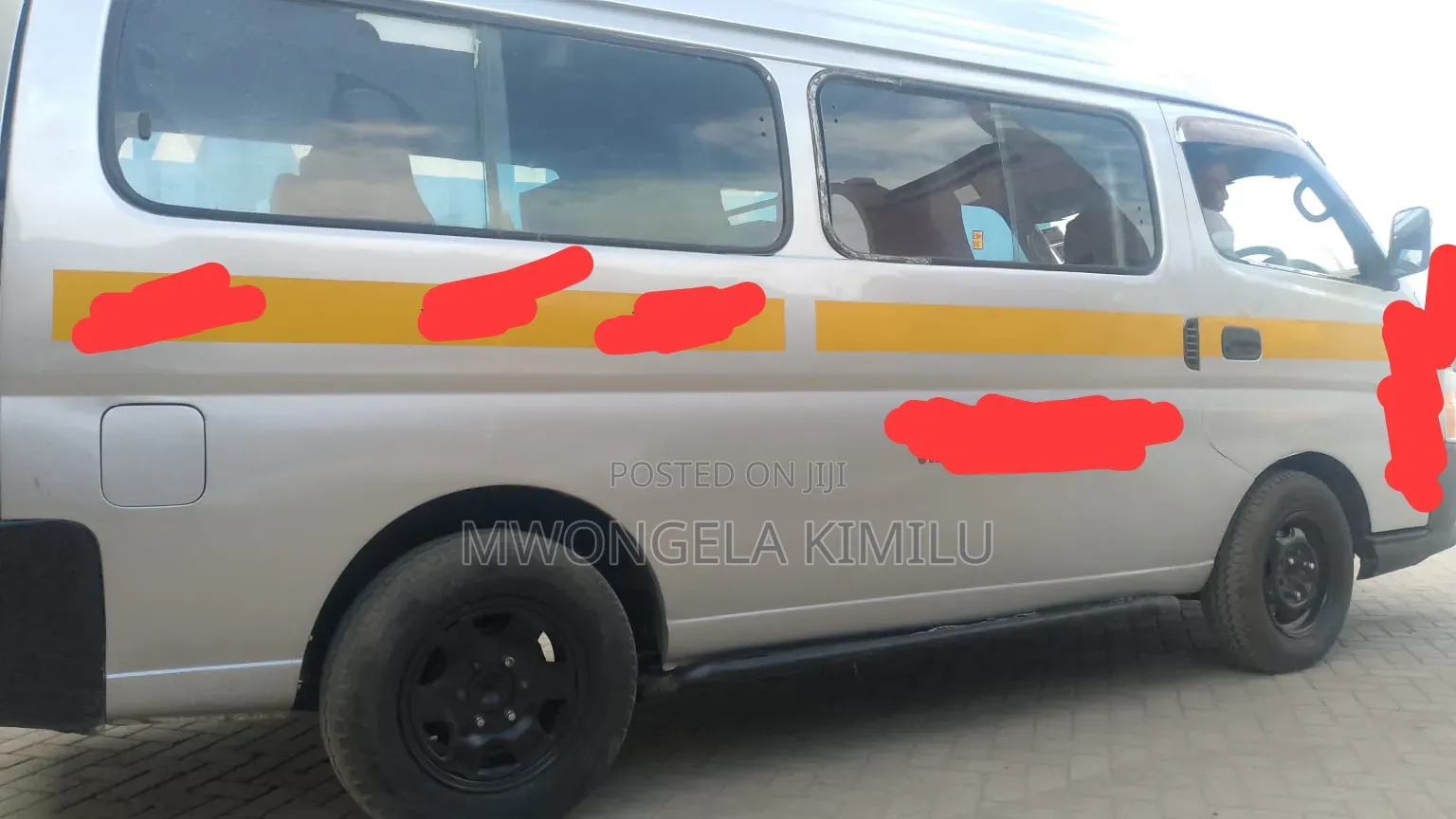 Toyota Grand HiAce 2011 White