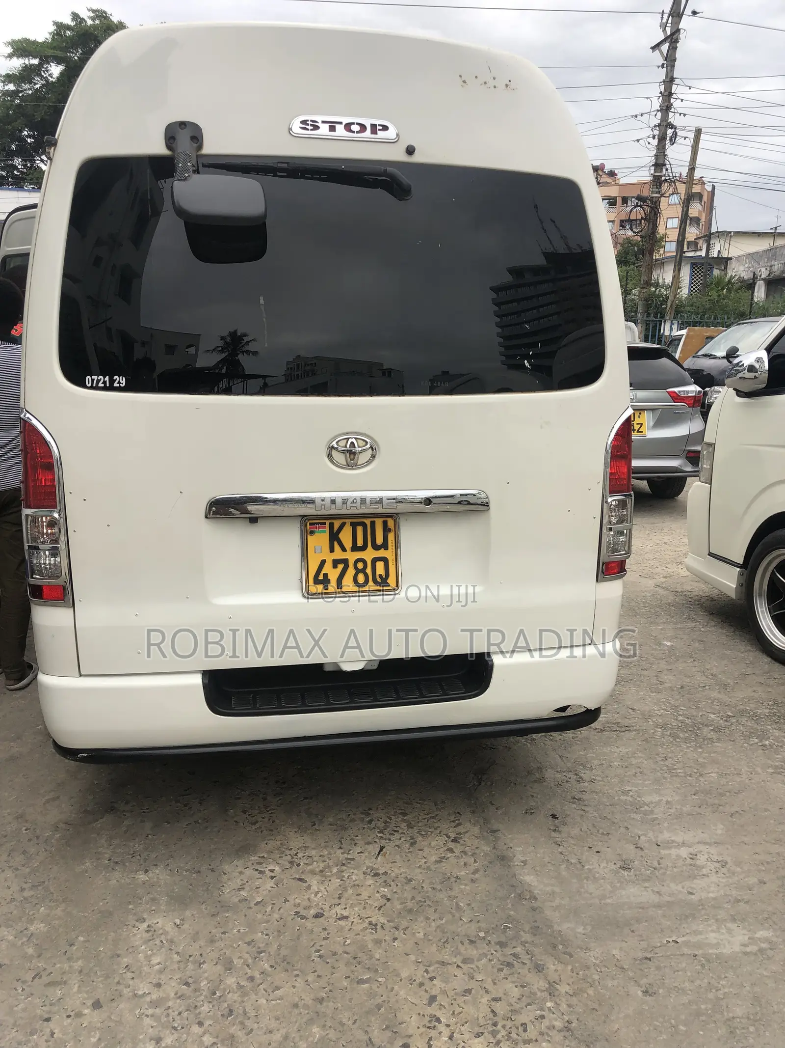 Toyota HiAce 2018 White